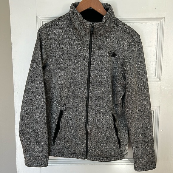 The North Face Jackets & Coats The North Face Black And White